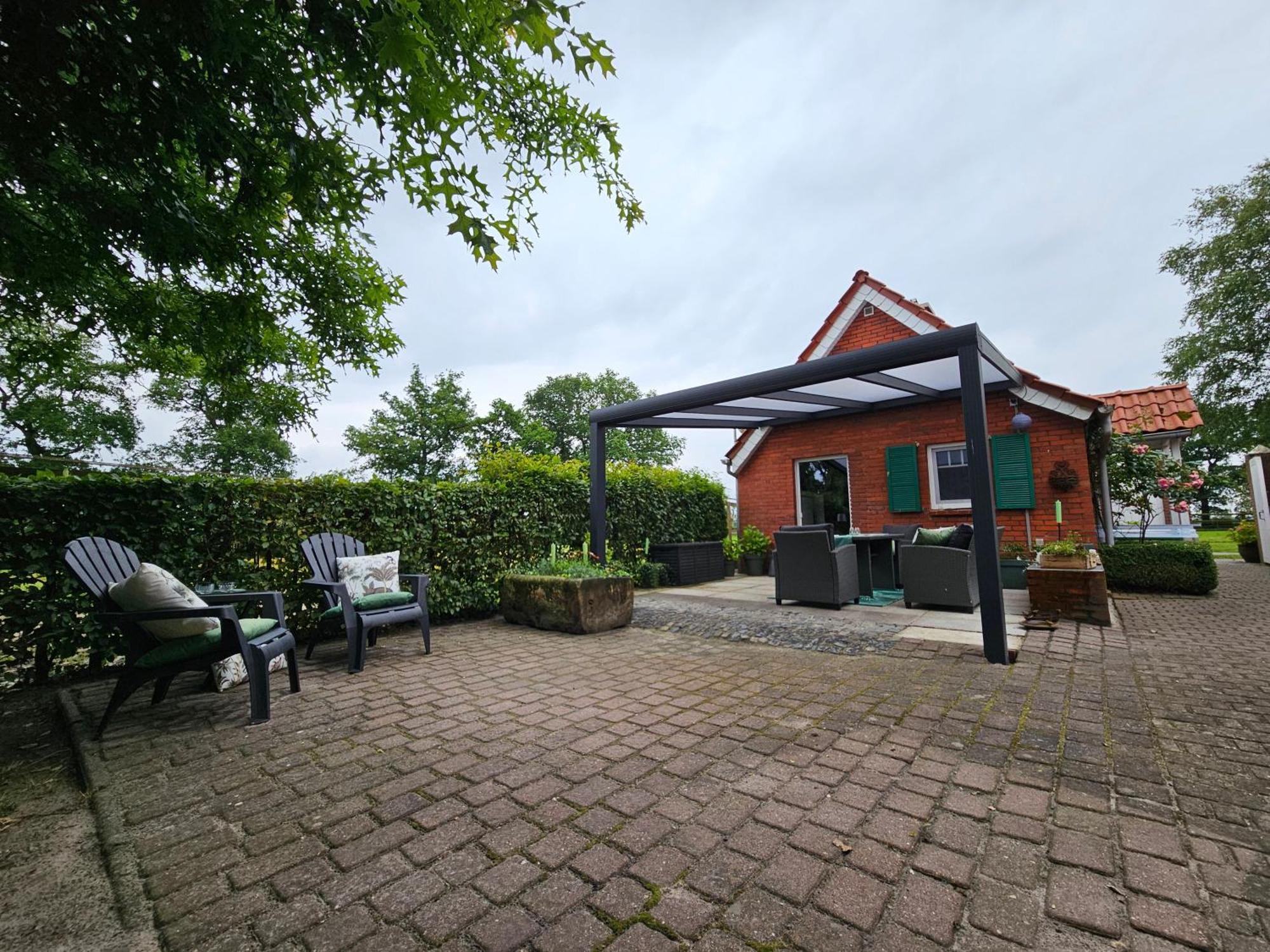 Kleines Ferienhaus Luettje Backhuus 35516 Uplengen Buitenkant foto